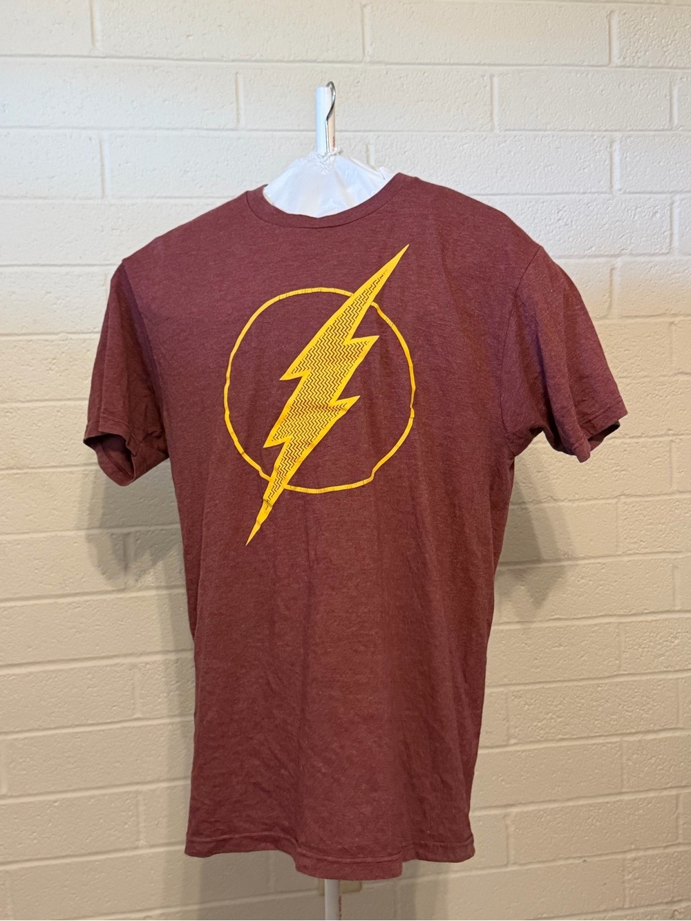 Men's Maroon Graphic Lightning Crew Neck T-Shirt